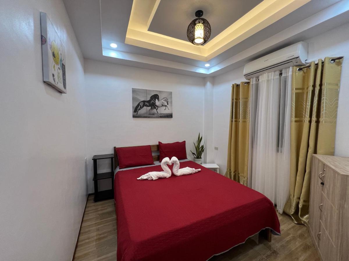 Rich-Vania Suites General Luna  Zewnętrze zdjęcie
