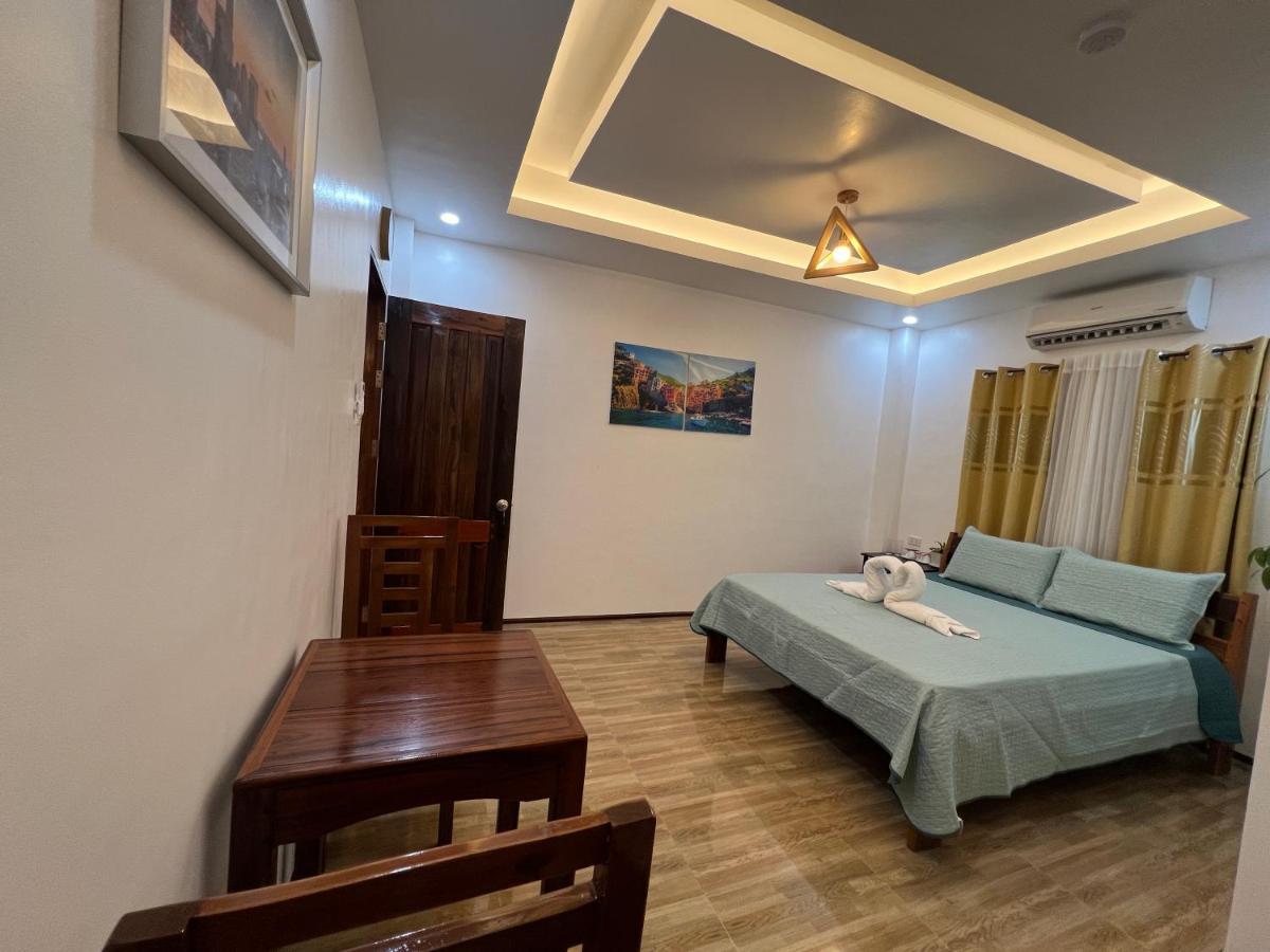 Rich-Vania Suites General Luna  Zewnętrze zdjęcie